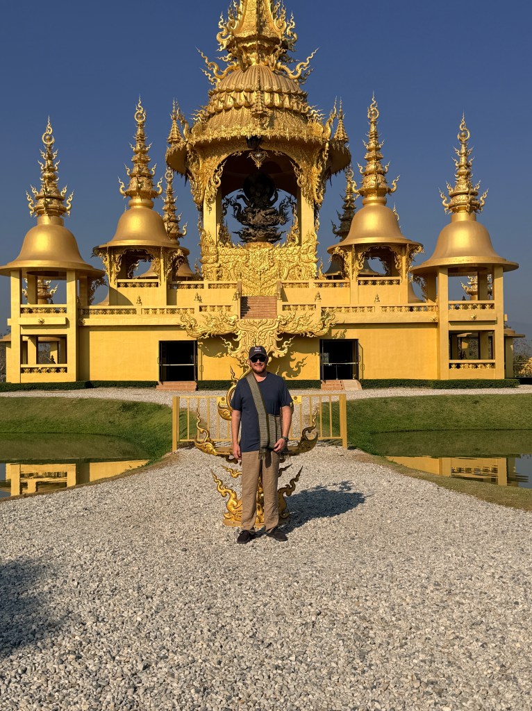 chiang-rai-white-temple