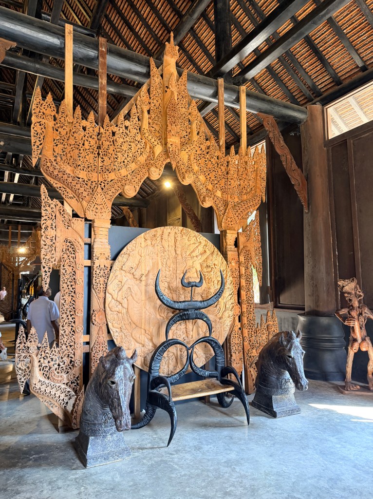 Baan Dam Museum